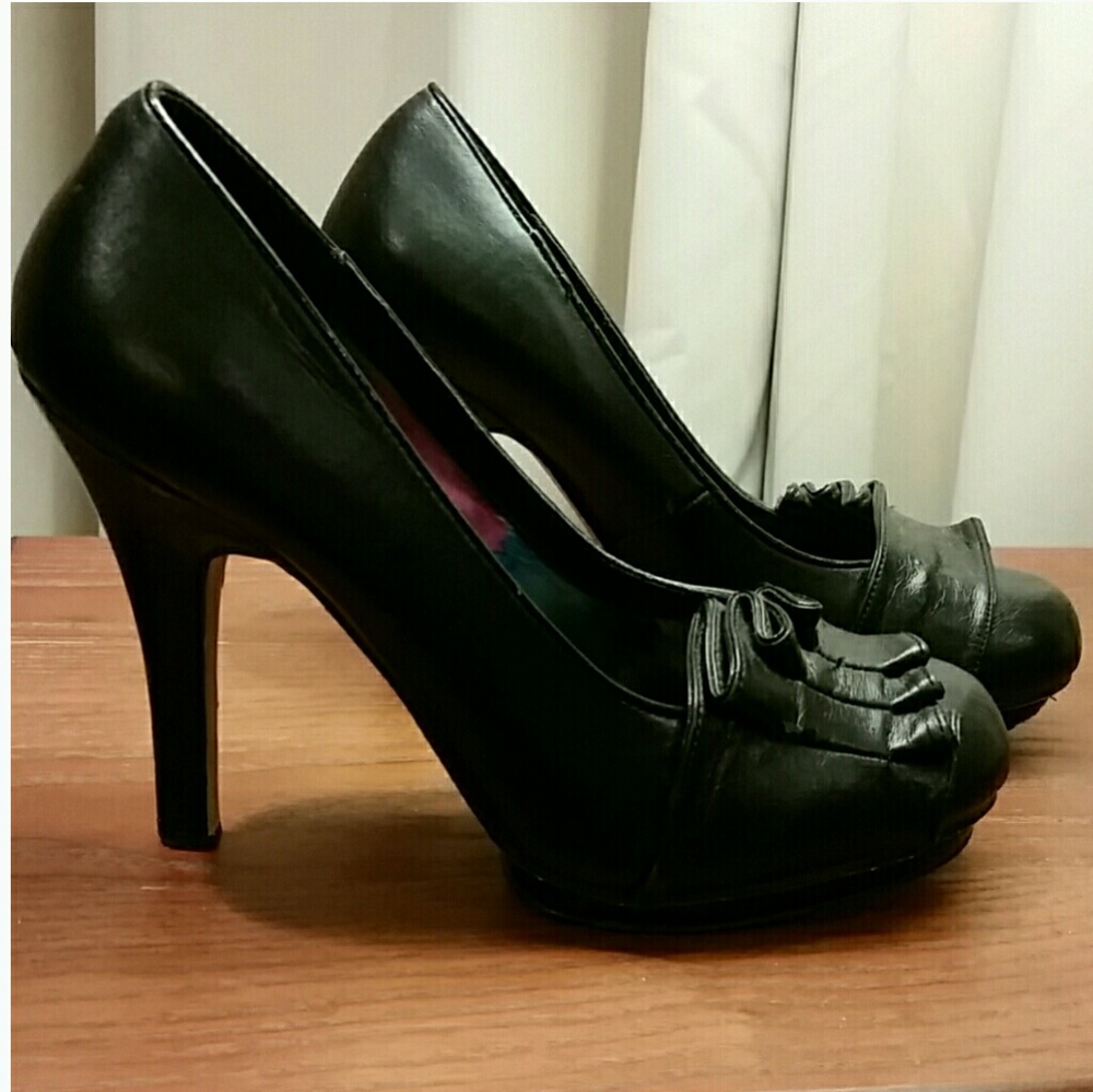 GUC!!! Madden Girl high heels